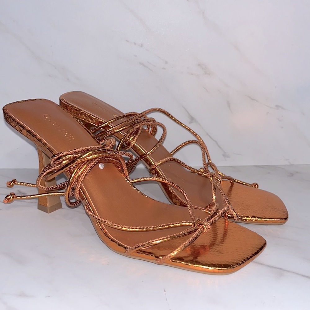 NEW Open edit orange metallic snake skin strappy heels sz 9.  (C11)